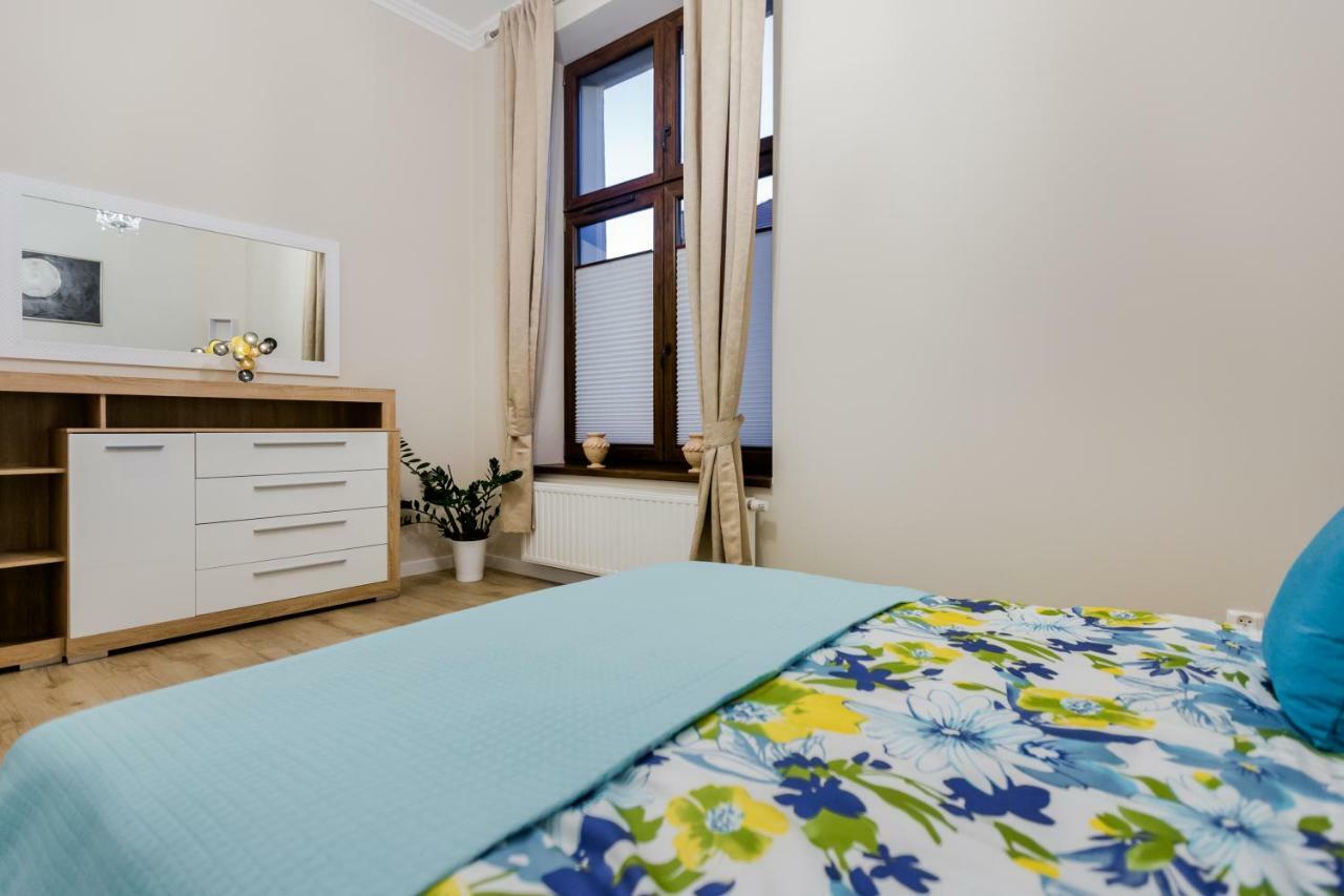 Kings Landing Apartament Cracóvia Exterior foto