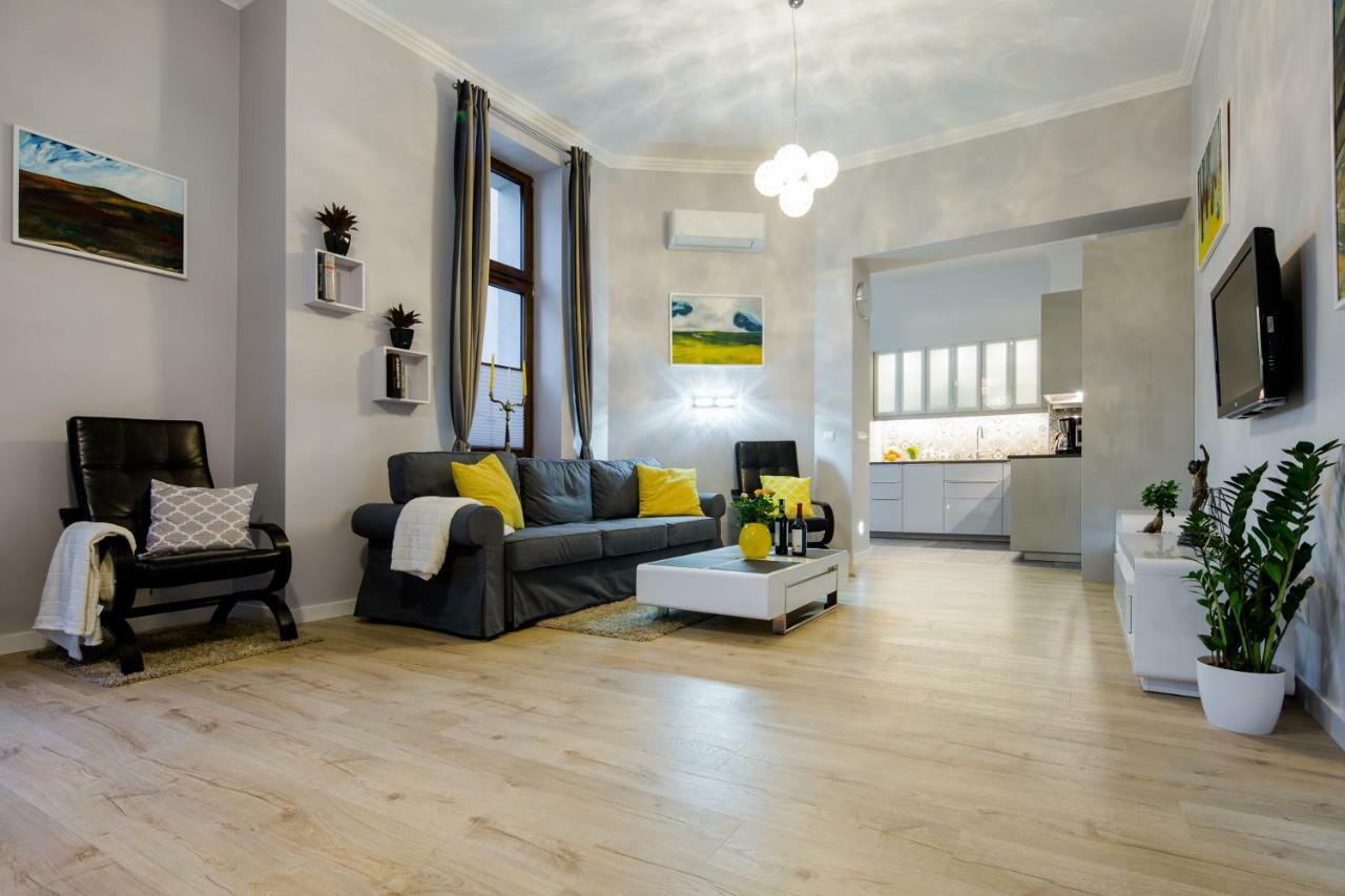 Kings Landing Apartament Cracóvia Exterior foto