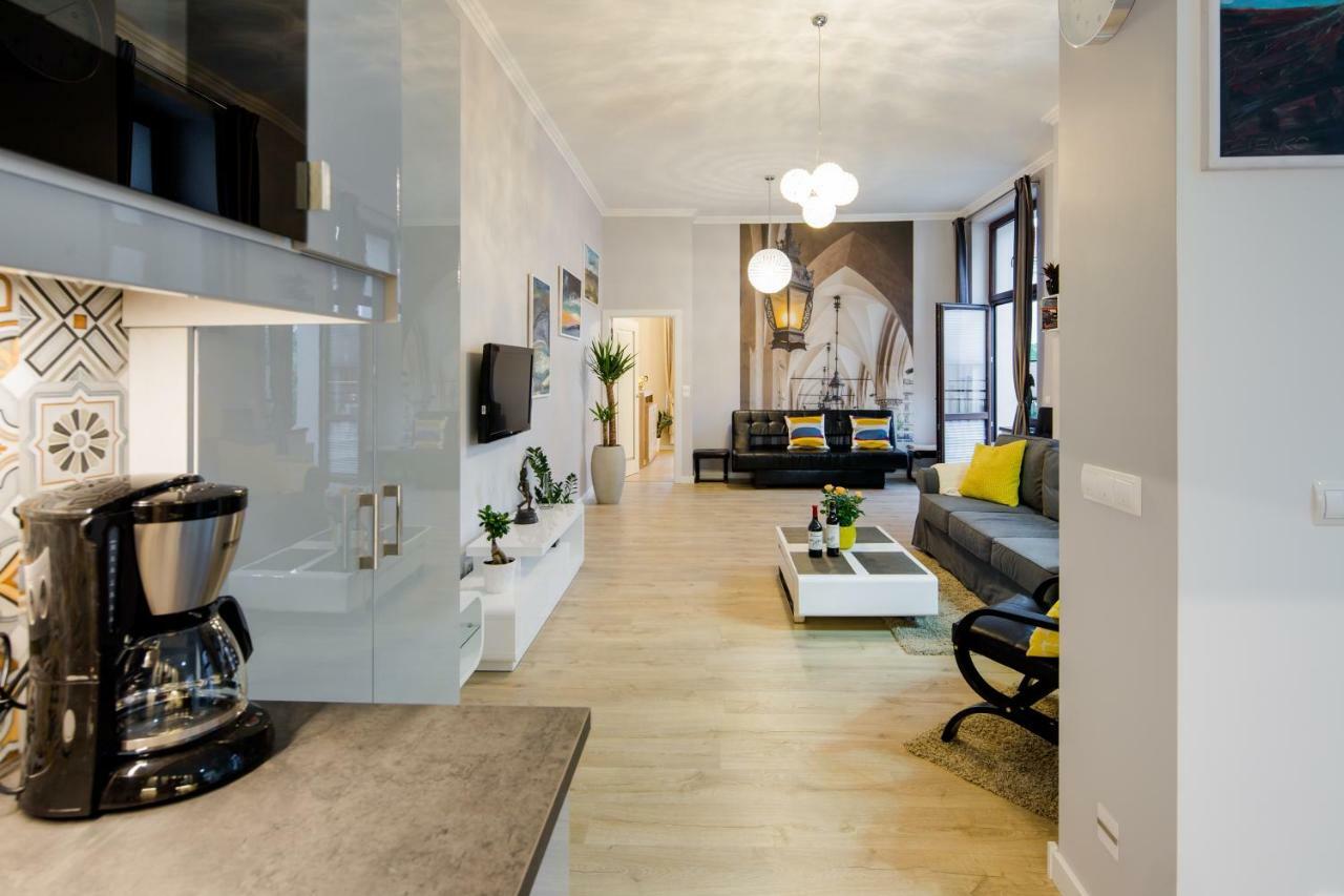 Kings Landing Apartament Cracóvia Exterior foto