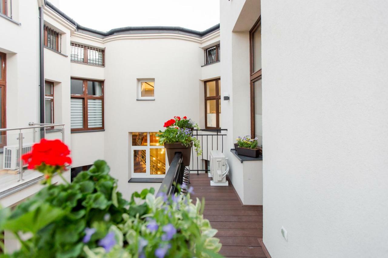 Kings Landing Apartament Cracóvia Exterior foto